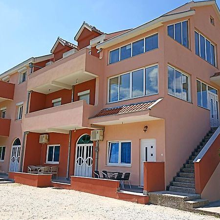 Apartmani Slado Trebinje Exterior foto